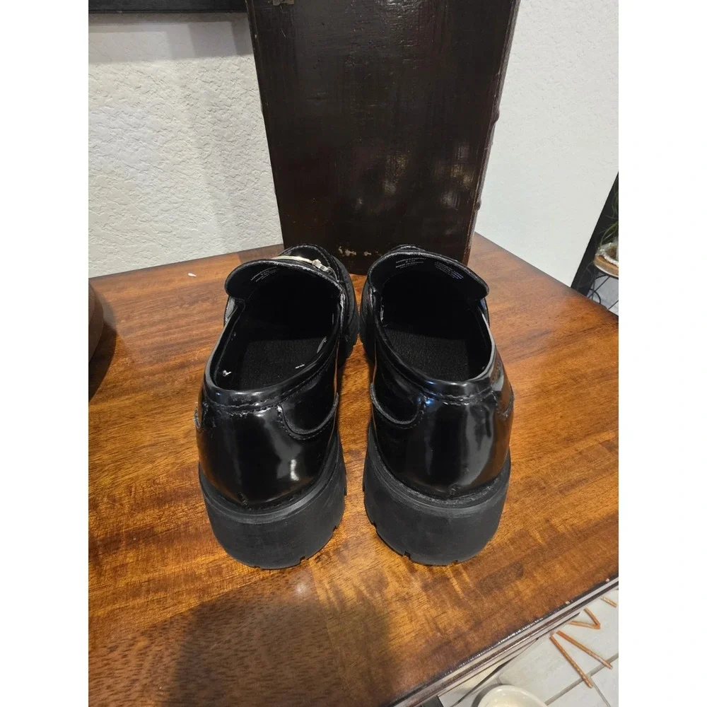 Steve Madden Women's Size 8.5  Black